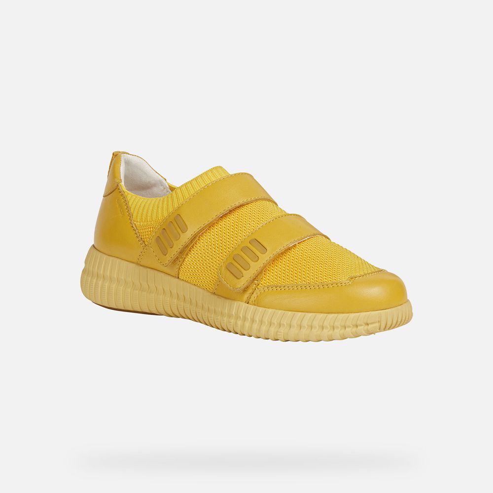 Geox Sneakers Yellow Noovae - Geox Womens Shoes - JHCEQY548